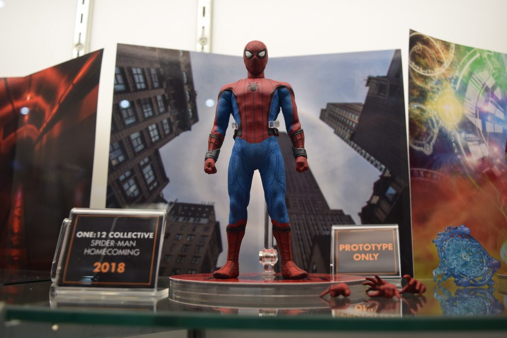 SDCC 2017- Mezco One 12 Collective