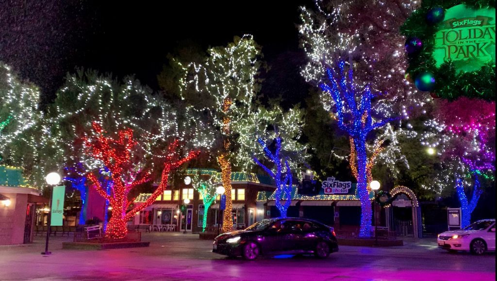 Six Flags Magic Mountain Announces Holiday in the Park Drive-Thru Experience