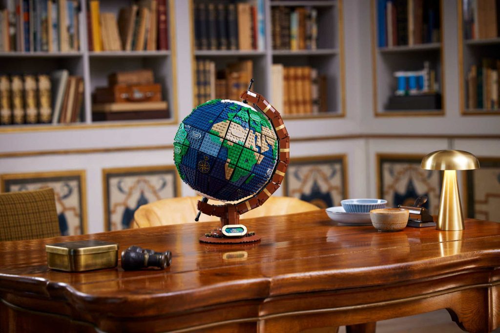 Make your way around the world with the newest LEGO Ideas The Globe set Make your way around the world with the newest LEGO Ideas The Globe set