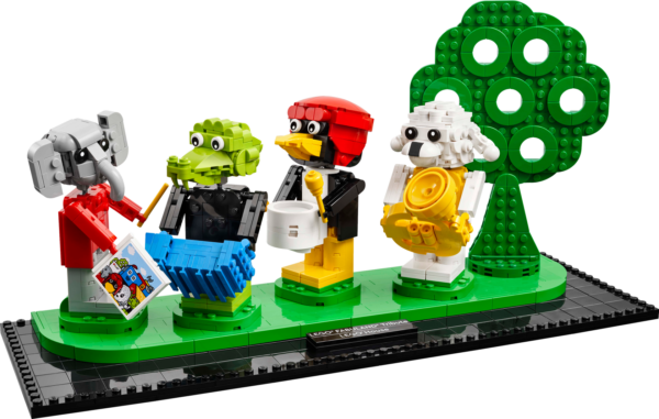 Revealing The 2025 LEGO House Exclusive Set: LEGO Fabuland Tribute Revealing The 2025 LEGO House Exclusive Set: LEGO Fabuland Tribute
