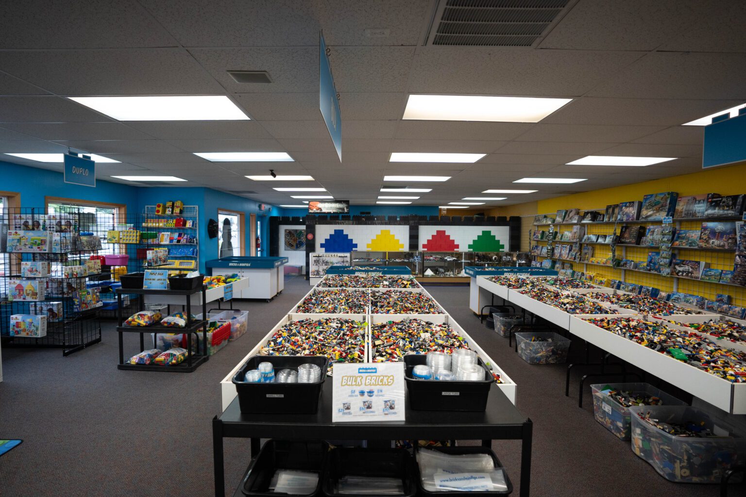 Bricks & Minifigs Surpasses 300th Store, Doubling Growth in Just Two ...